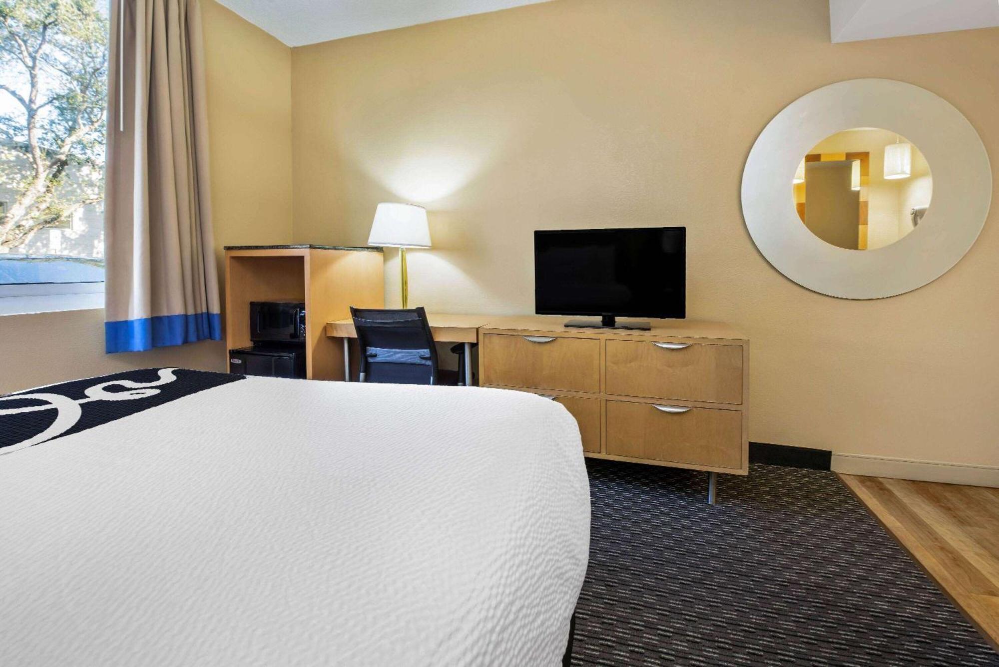 La Quinta By Wyndham West Palm Beach Airport Экстерьер фото