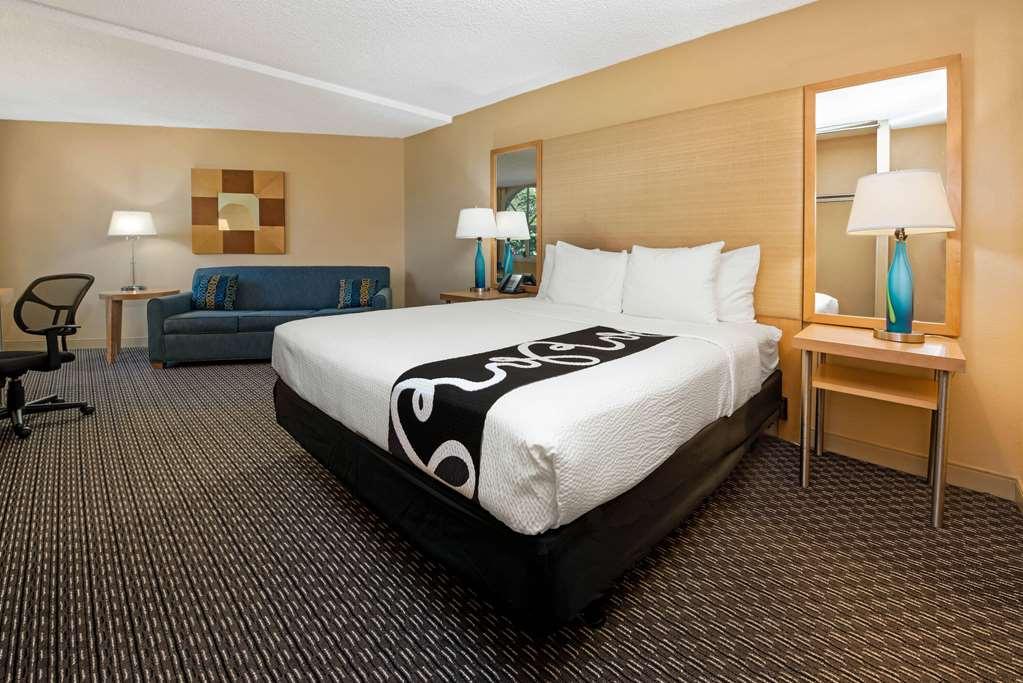 La Quinta By Wyndham West Palm Beach Airport Номер фото