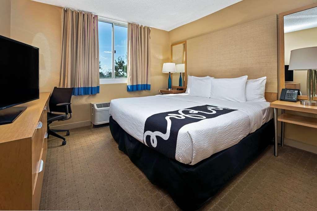 La Quinta By Wyndham West Palm Beach Airport Номер фото