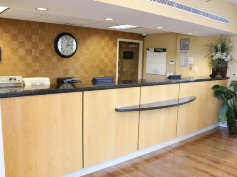 La Quinta By Wyndham West Palm Beach Airport Экстерьер фото